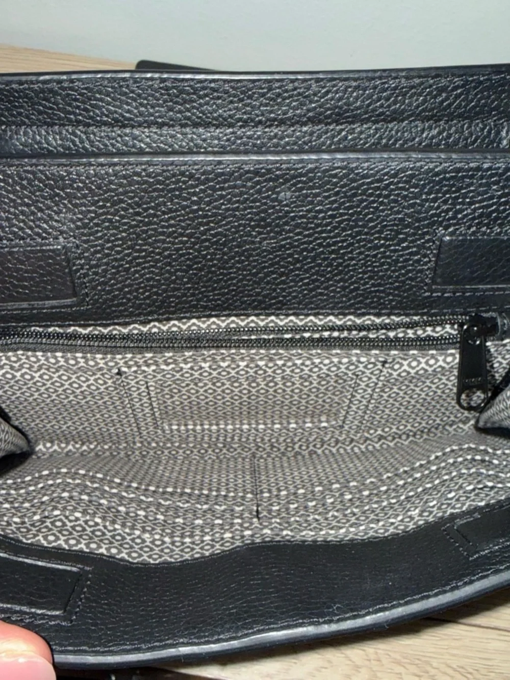 Brighton Pretty Tough City Organizer - Excellent Condition